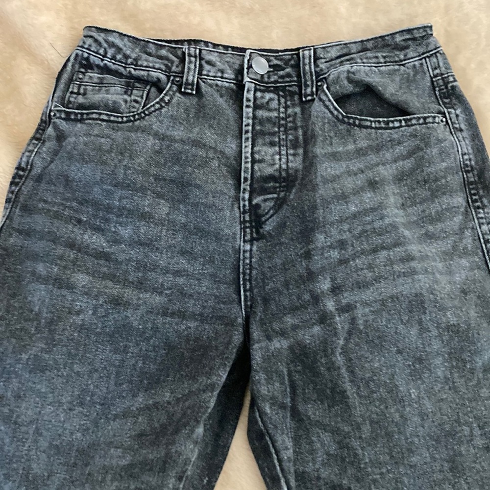 Black mom jean